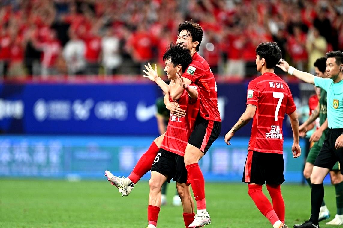 ac 米兰中文官网-成都蓉城对阵天津津门虎